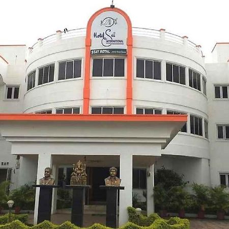 Hotel Sai International Rayagada 外观 照片